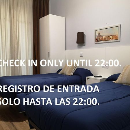 Hostal Lesseps Barcelona Eksteriør bilde